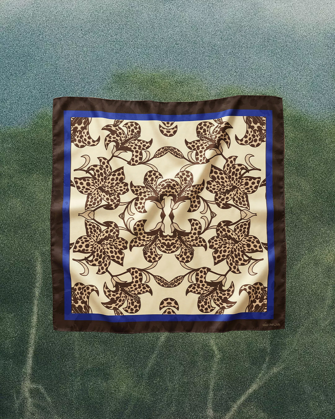 Polka Lilly - Satin scarf